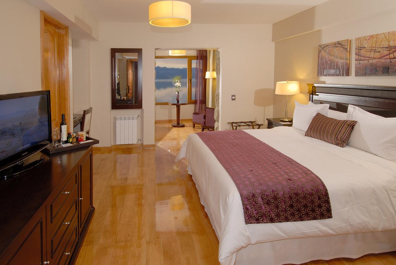 Alma Del Lago Suites & Spa Сан-Карлос-де-Барілоче Екстер'єр фото A room at the hotel