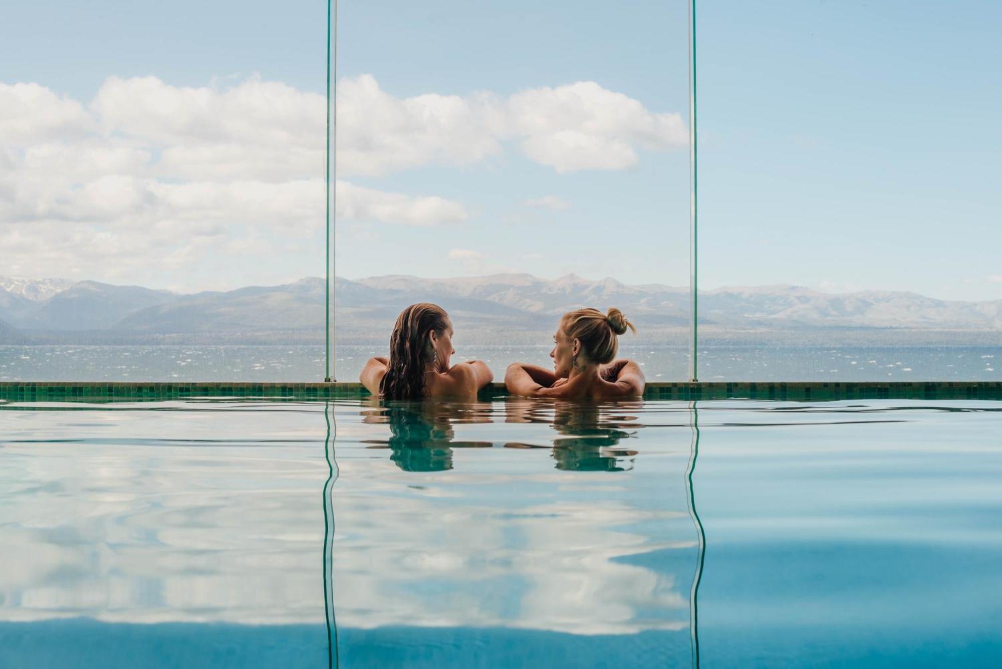 Alma Del Lago Suites & Spa Сан-Карлос-де-Барілоче Екстер'єр фото Infinity pool