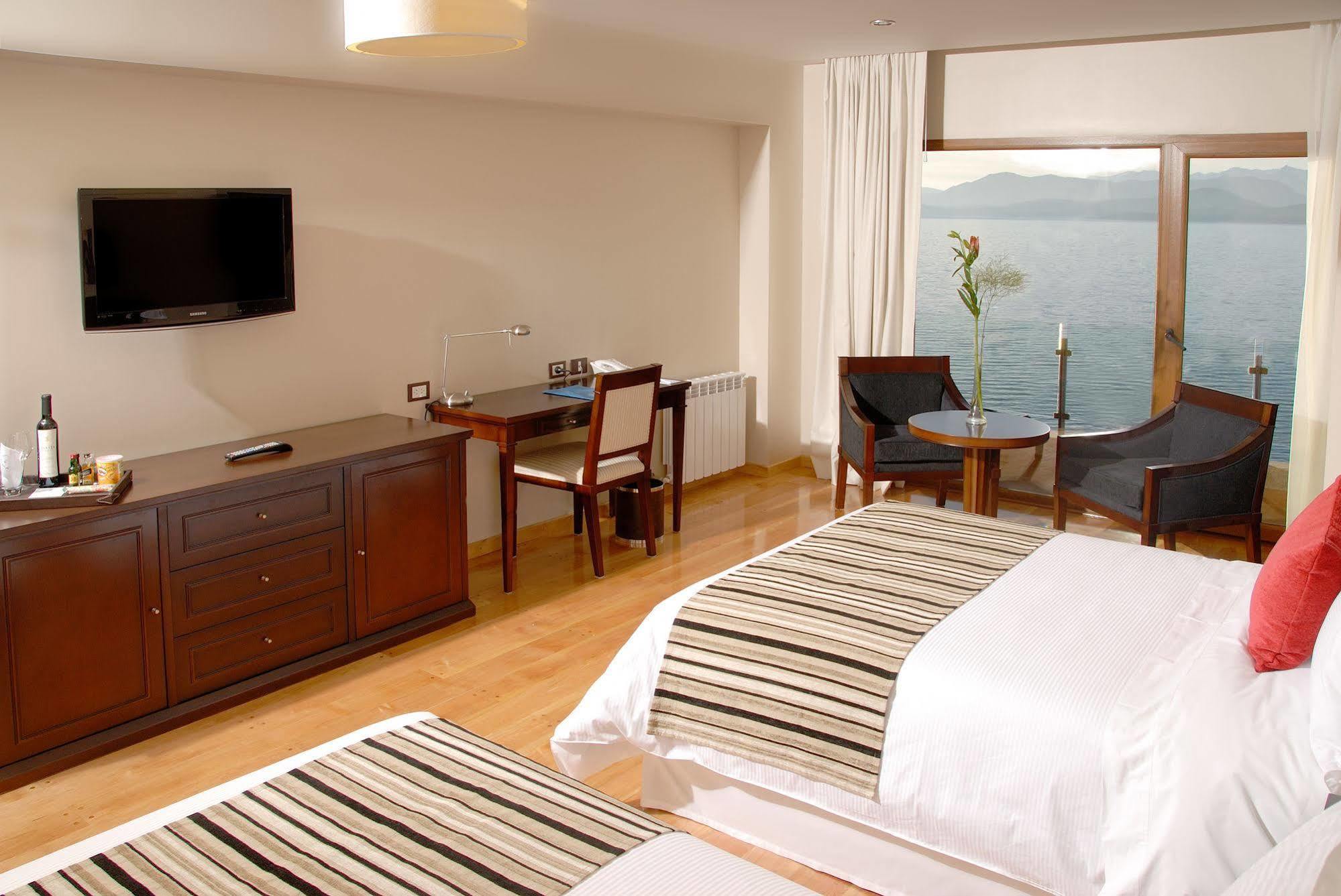 Alma Del Lago Suites & Spa Сан-Карлос-де-Барілоче Екстер'єр фото